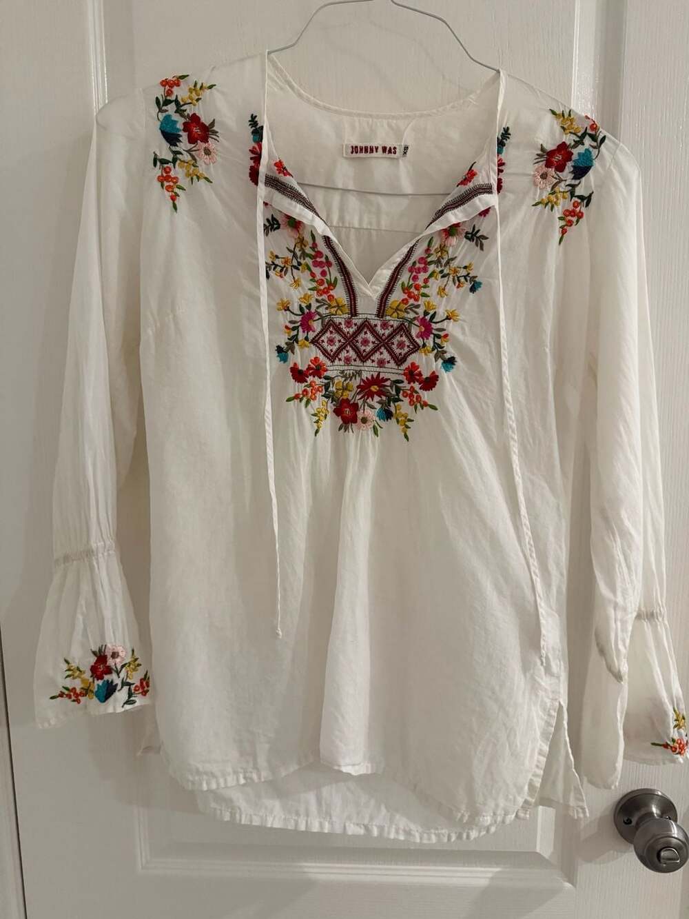 Johnny Was Charlotte Peasant Blouse White XS Embroidered Boho Tunic Top